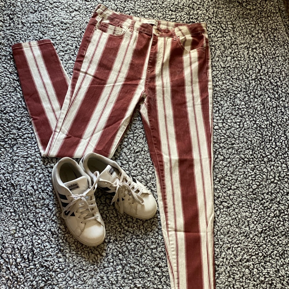 Striped Ankle Jeans